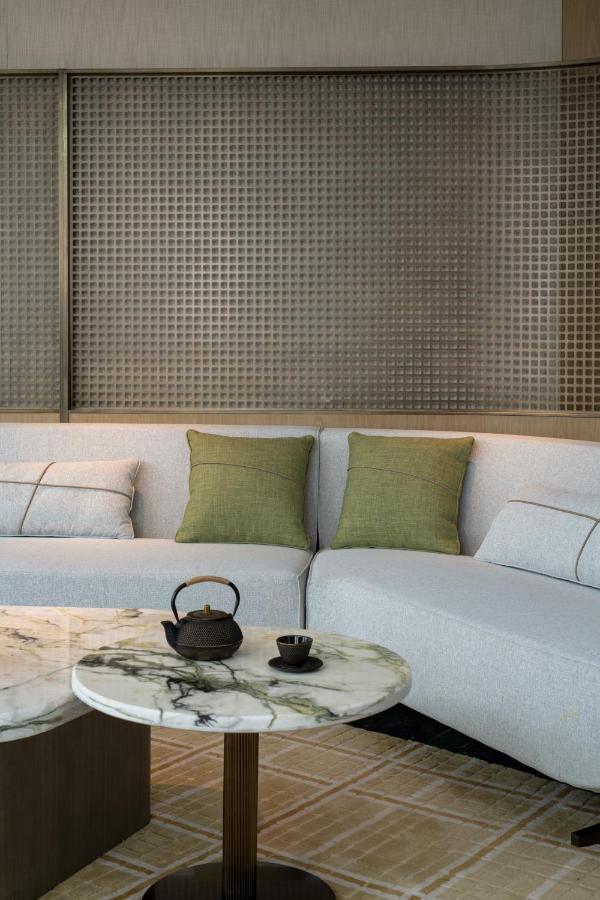 Golden Shining New Century Grand Hotel Beihai Exterior foto